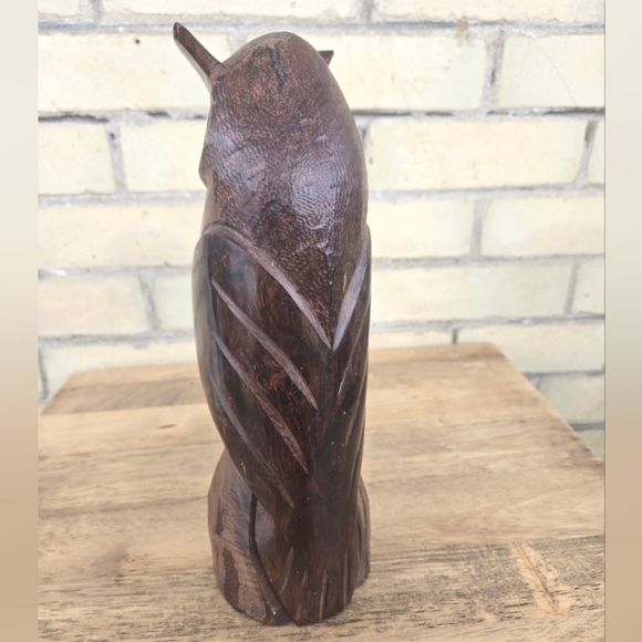 Hand Crafted Wood Carved Owl - Picture 4 of 7